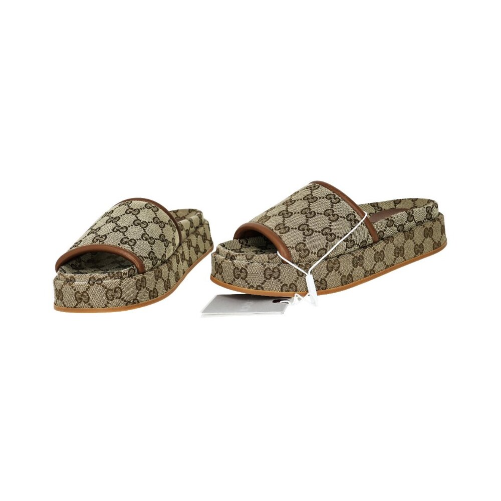 Gucci GG Canvas Platform Slide Sandals - Picture 2 of 11